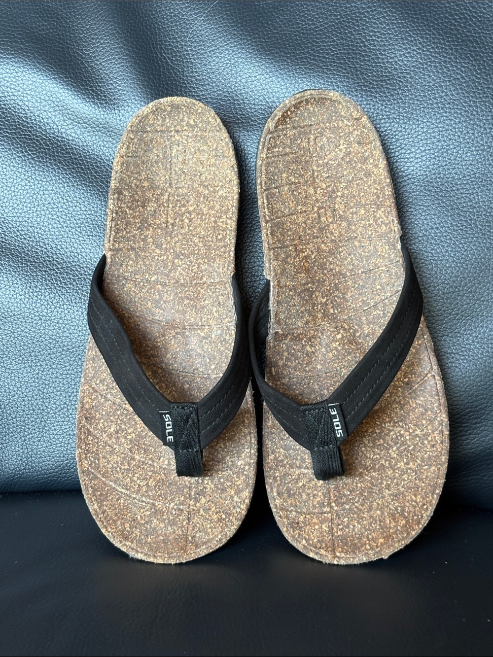 SOLE (yoursole.com) Men’s Black Cork-Textured Flip Flops